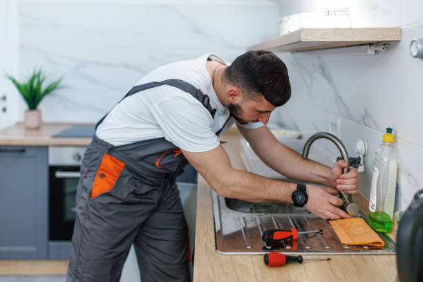 Best Clogged Drain Plumber  in New London, WI